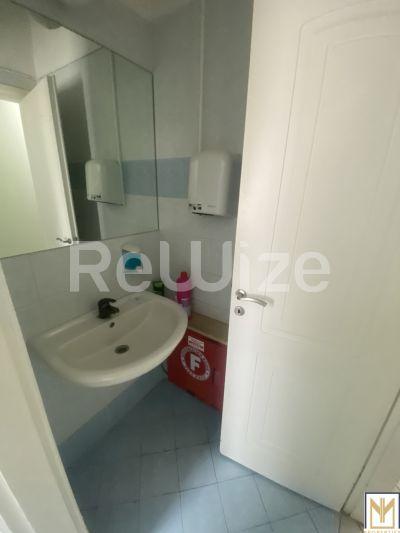 Photo 7,Μπάνιο,ΠΏΛΗΣΗ,Επαγγελματικό,Κατάστημα,123τ.μ,€103,000,Νέα Μάκρη