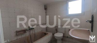 Photo 12,Μπάνιο,ΠΏΛΗΣΗ,Κατοικία,Διαμέρισμα,89τ.μ,€130,000,Λόφος Αξιωματικών