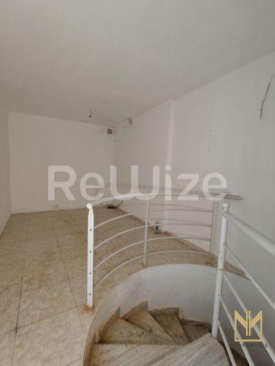 Photo 17,Πισίνα,ΠΏΛΗΣΗ,Επαγγελματικό,Γραφείο,204τ.μ,€305,000,Σαρωνίδα