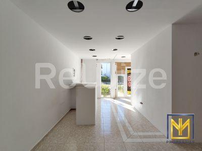 Photo 1,Διάδρομος,ΠΏΛΗΣΗ,Επαγγελματικό,Κατάστημα,204τ.μ,€305,000,Σαρωνίδα