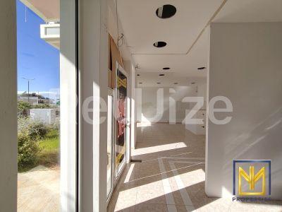 Photo 9,Πισίνα,ΠΏΛΗΣΗ,Επαγγελματικό,Κατάστημα,204τ.μ,€305,000,Σαρωνίδα