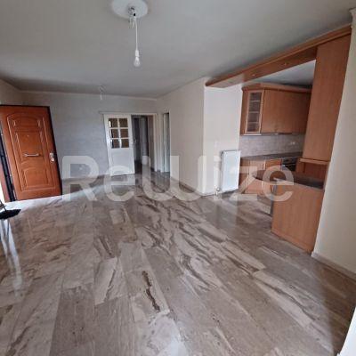 Photo 2,Σαλόνι,ΠΏΛΗΣΗ,Κατοικία,Διαμέρισμα,95τ.μ,€180,000,Ιεράπολη