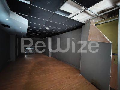 Photo 5,Πισίνα,ΕΝΟΙΚΊΑΣΗ,Επαγγελματικό,Κατάστημα,218τ.μ,€3,500,Ομόνοια