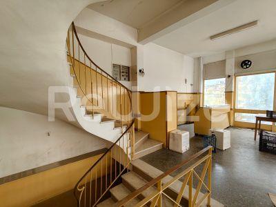 Photo 3,Πισίνα,ΕΝΟΙΚΊΑΣΗ,Επαγγελματικό,Κατάστημα,300τ.μ,€2,500,Νέα Σμύρνη