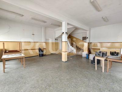 Photo 1,Πισίνα,ΕΝΟΙΚΊΑΣΗ,Επαγγελματικό,Κατάστημα,300τ.μ,€2,500,Νέα Σμύρνη